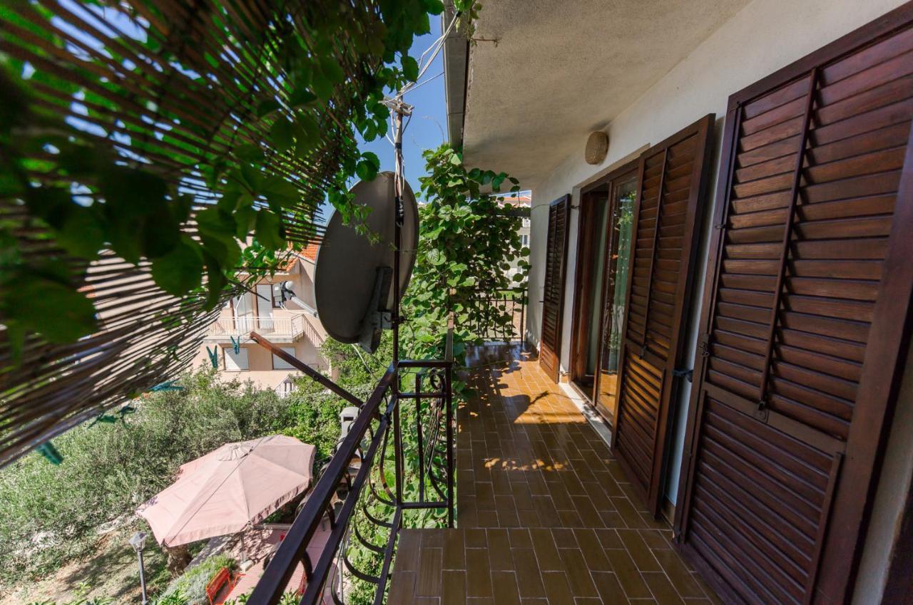 Vesna&Ivan Trogir Exterior photo